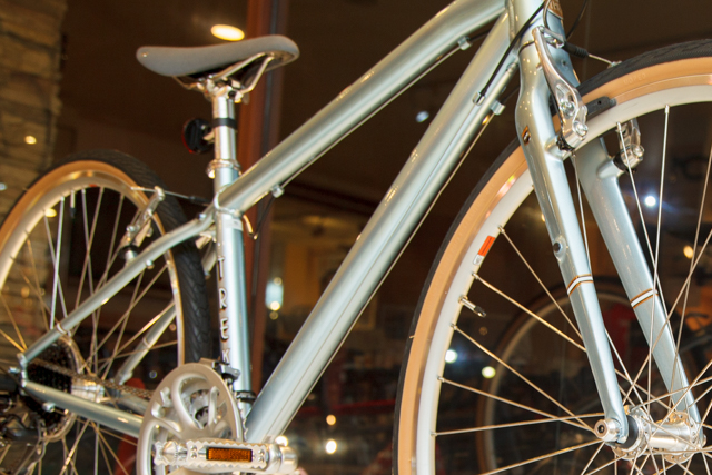 TREK（トレック）の40周年記念モデル・FX LTD発売！｜コンセプトストア