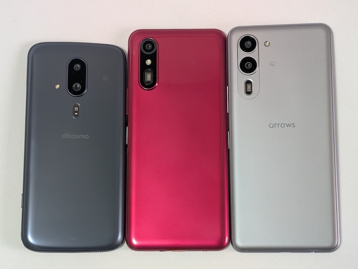 docomo F-53E 赤色 スマートフォン 本体 らくらくスマートフォン F-53E