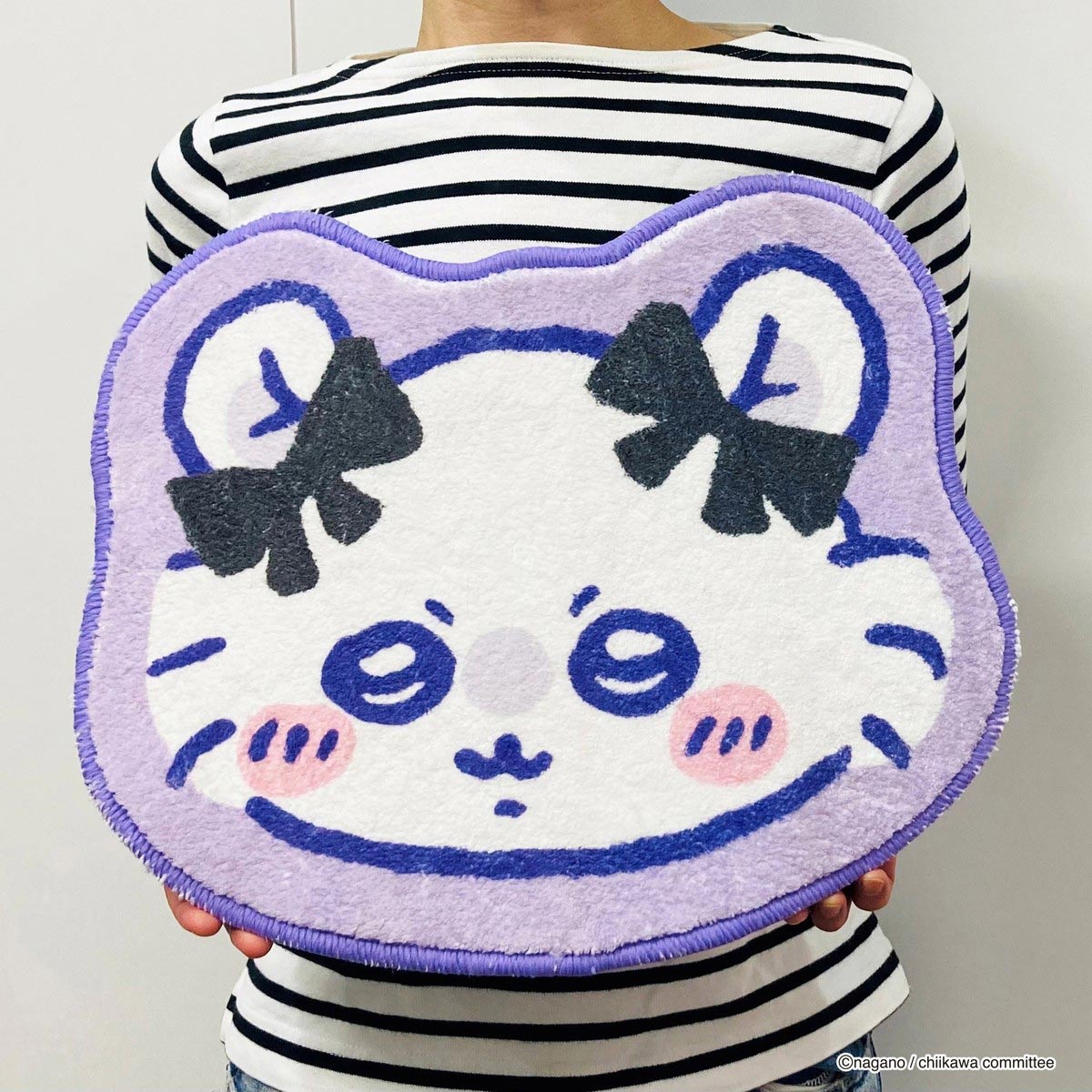 ちいかわ インテリアマット（モモンガ） | ちいかわマーケット 公式