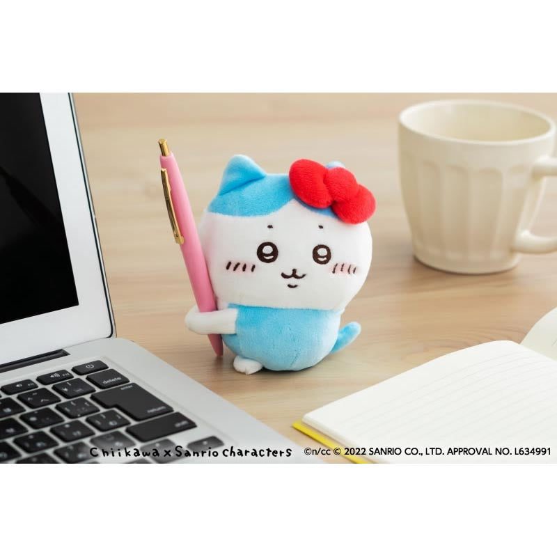 ちいかわ×サンリオキャラクターズ 持ちますマスコット（ハチワレ