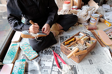 伝統工芸の桐下駄づくりを習得し、下駄職人として一人前になりたい