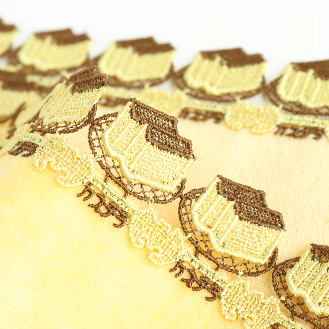 カステラ本家福砂屋 創業400年記念コラボハンカチ。「カステラ」新発売