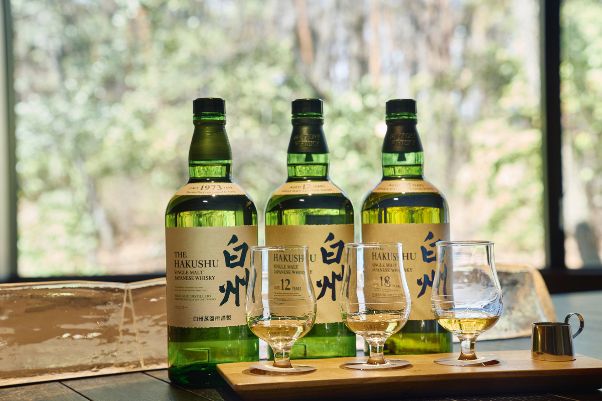 未開栓 サントリーシングルモルトウイスキー 白州 700ml瓶 未開栓