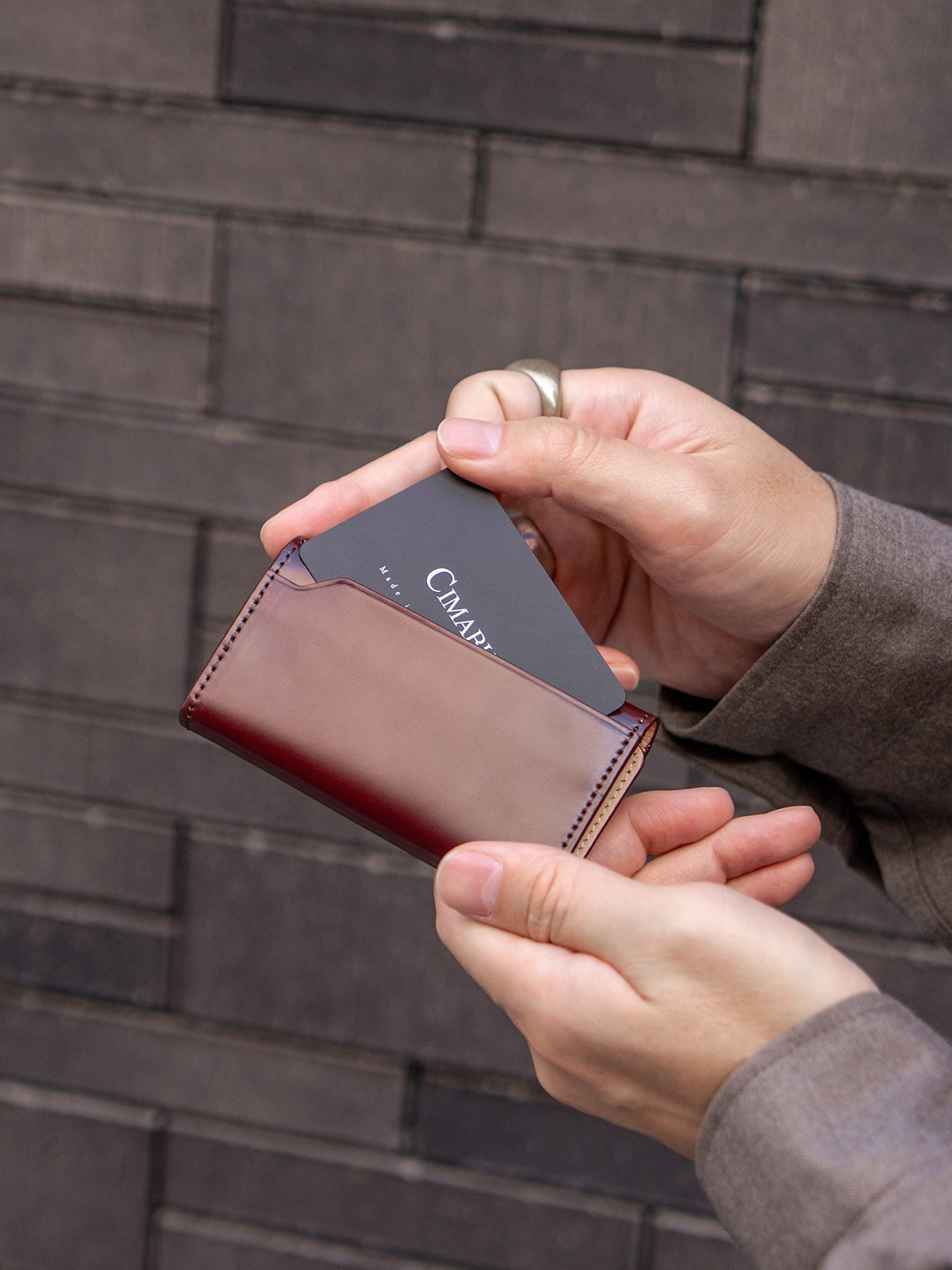 アニリンコードバン 三つ折りキーケース | 名刺入れ | 財布 | CIMABUE