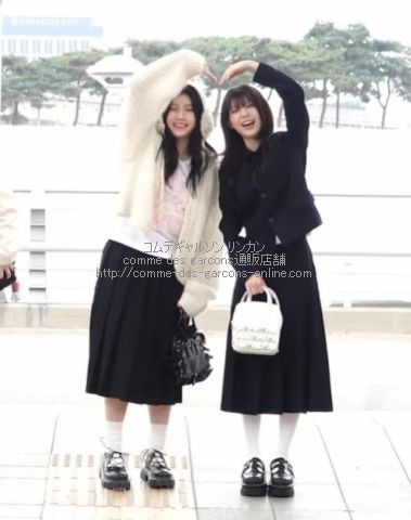 コムデギャルソンガール フリルダッフルバッグ（白