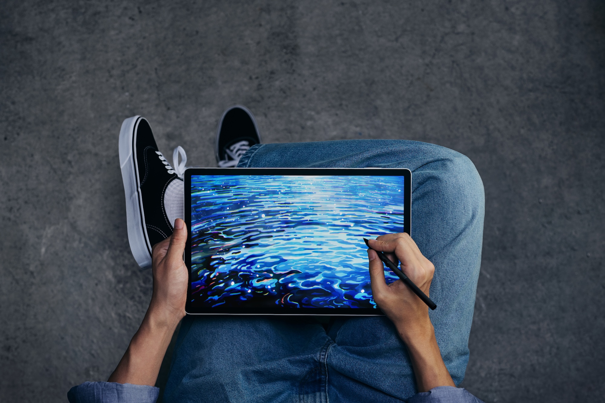 Wacom MovinkPad Pro 14 All-In-One Drawing Tablet - Wacom