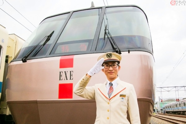 電車（ロマンスカー）運転士」の仕事を聞く なり方 勤務内容は？ 2階