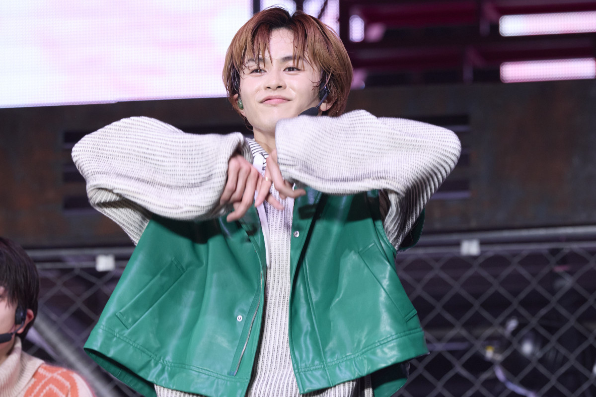 超特急 シューヤ Joker スウェット チャコール L 超特急 シューヤ