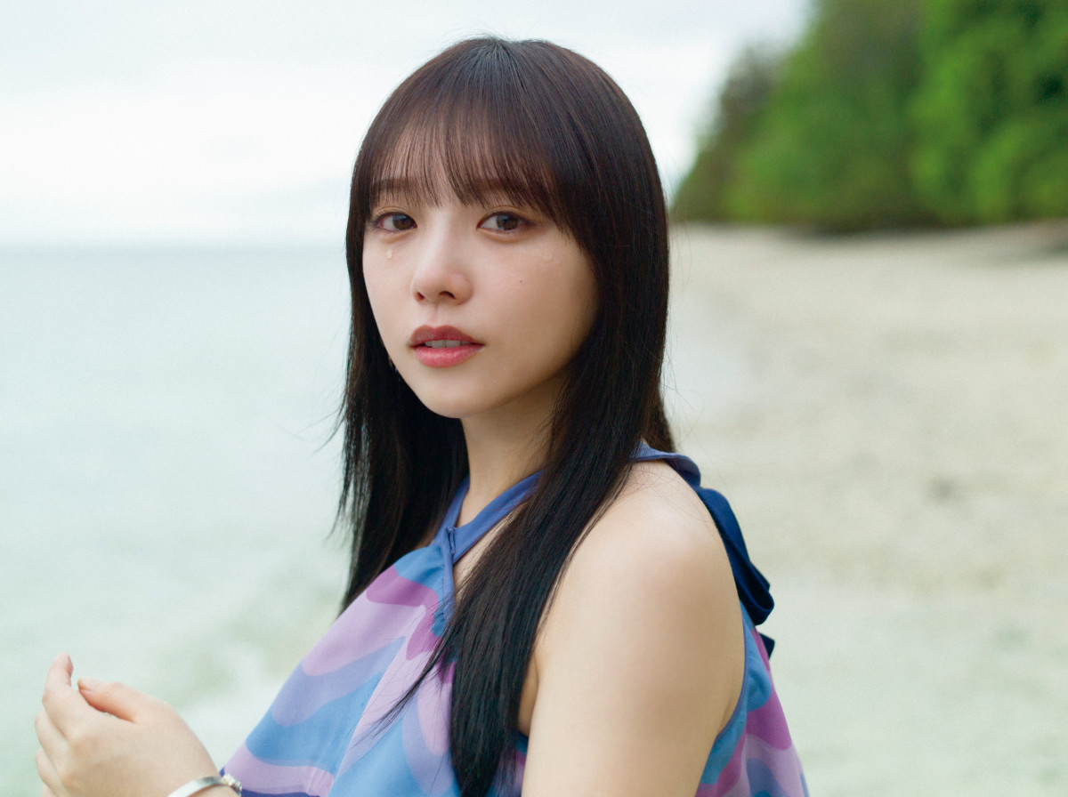 乃木坂46与田祐希、「逃げ水」衣装での撮影に涙こぼれる… 3rd写真集で