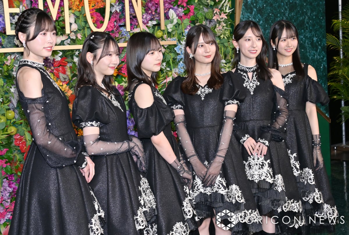 画像・写真 | 日向坂46、シックな黒の大人ドレスで圧巻の“美” グリーン