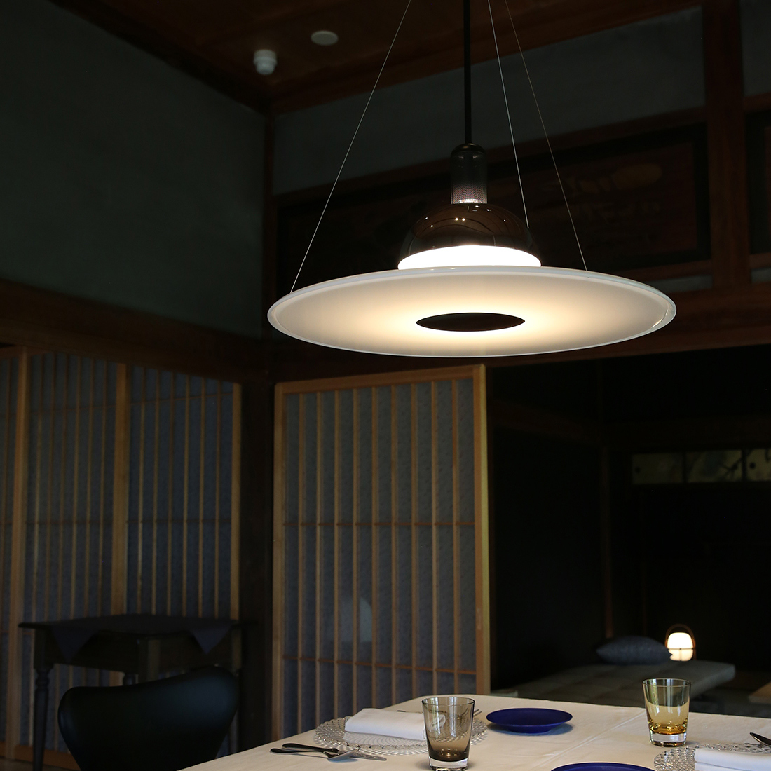 I028 ヤマギワ FRISBI 850 フリスビー yamagiwa 照明