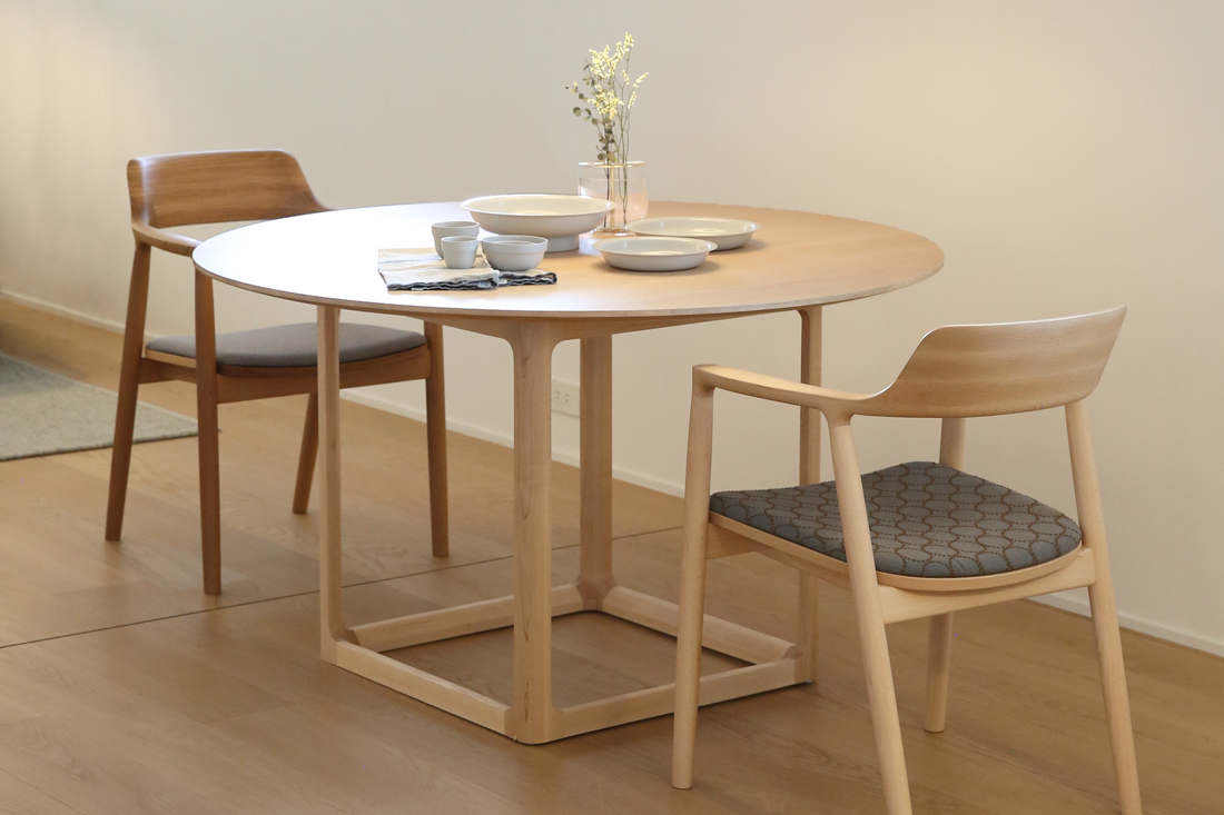 maruni マルニ木工 オールドマルニ ラウンドテーブル ローテーブル 猫