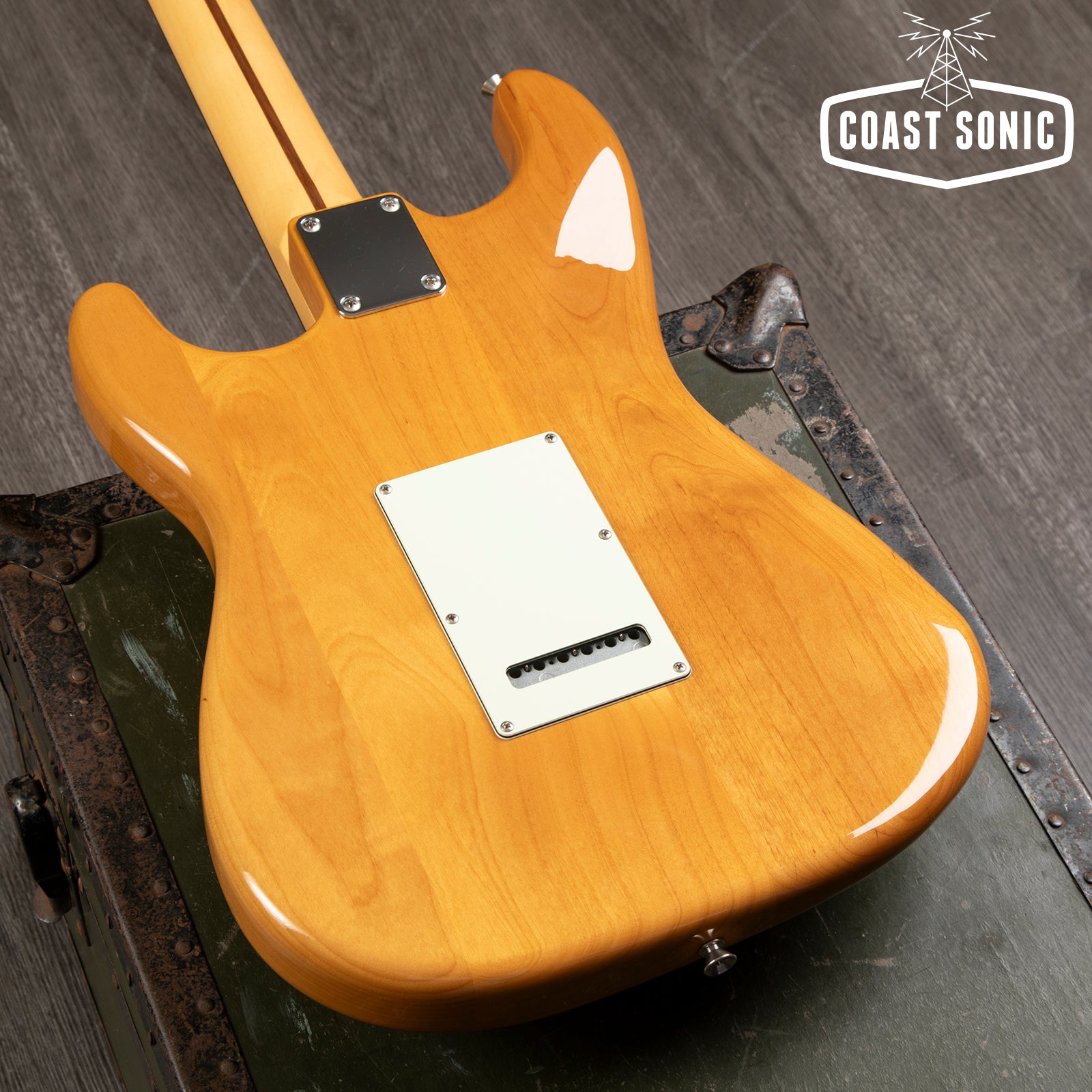 ギター fenderHybrid II Stratocaster HSH Natural Fender Made in