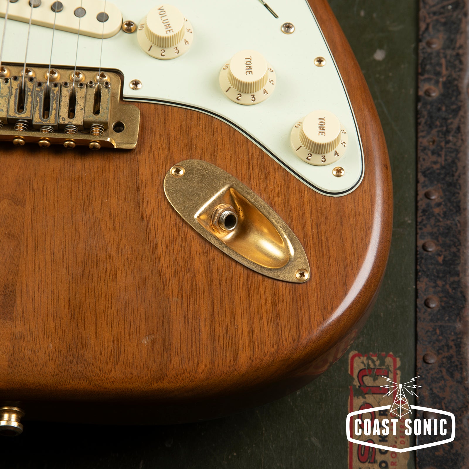 1990 Fender '62 Stratocaster ST62-115WAL All Walnut w/ USA Pickups, Ma