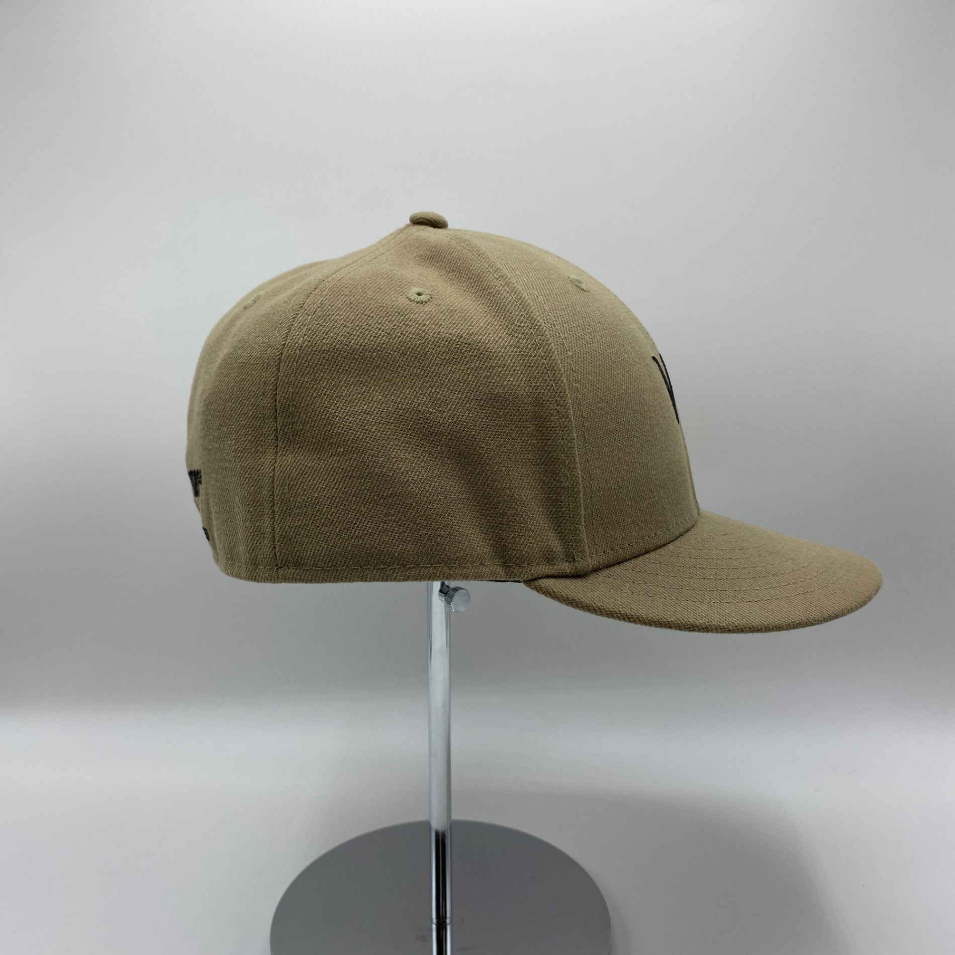 Wtaps ベースボールキャップ メンズ XL ベージュ系【中古】 – COCOVAL