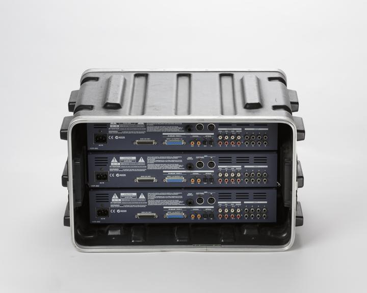 Roland VSR-880 Digital Studio Recorder | Science Museum Group