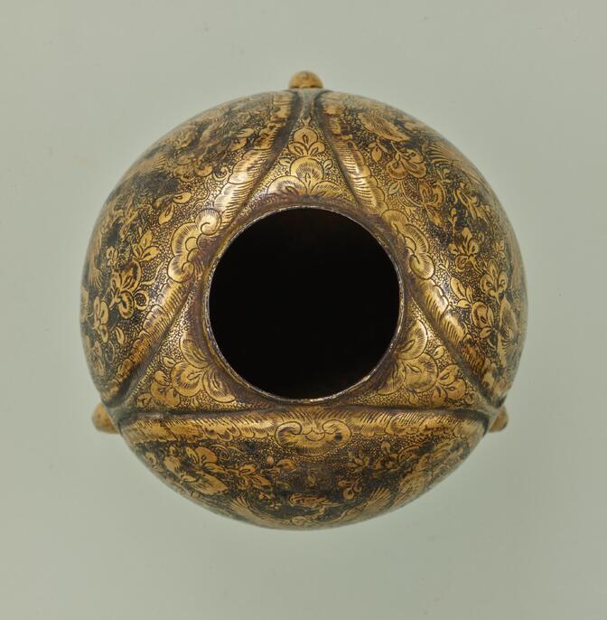 中国古美術 旧蔵 唐代 大唐貞觀款 鍍金銅酒杯 八仙紋 純手作り 精銅製