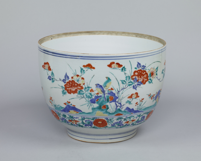 青が散る様ヴィンテージ大きな瞳や繊細に描かれた花模様の前掛けが