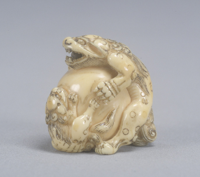 根付親子獅子幕末〜明治牙彫白龍銘