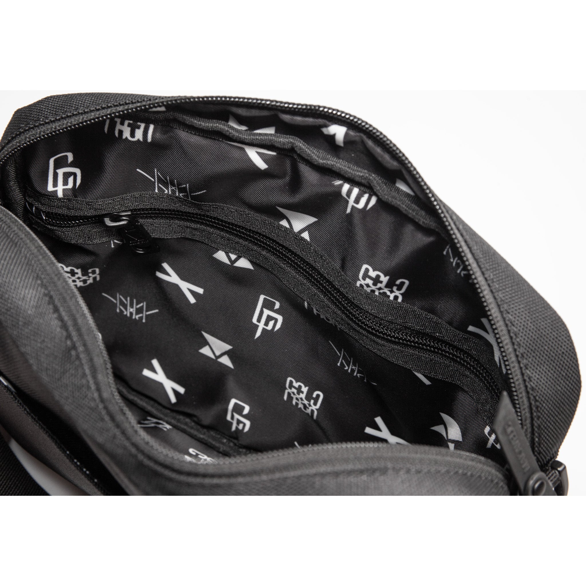 coldrain × MAKAVELIC SHOULDER BAG – coldrain.jp