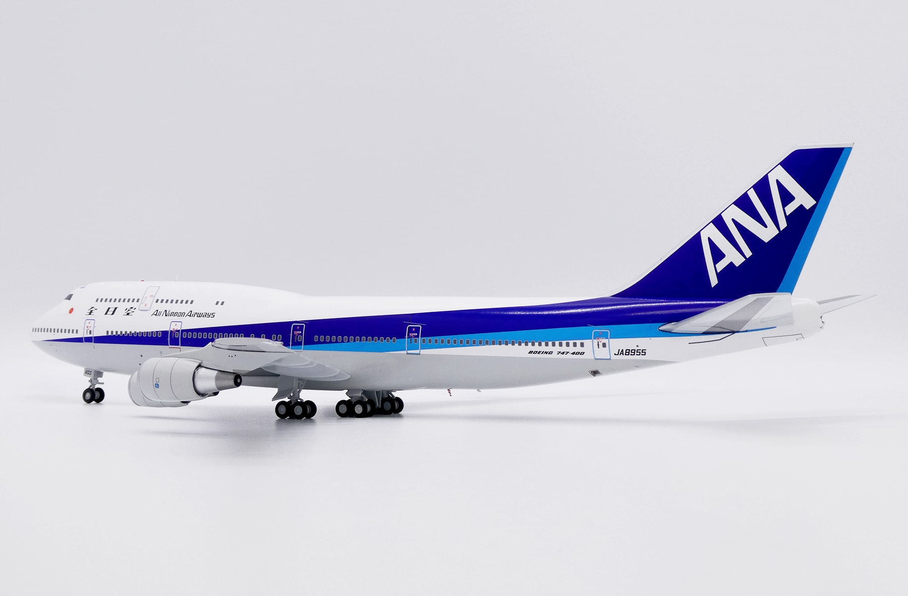 JC Wings 全日本空輸 ANA 1:200 B727-200 JA8338 XX20443_10.jpg