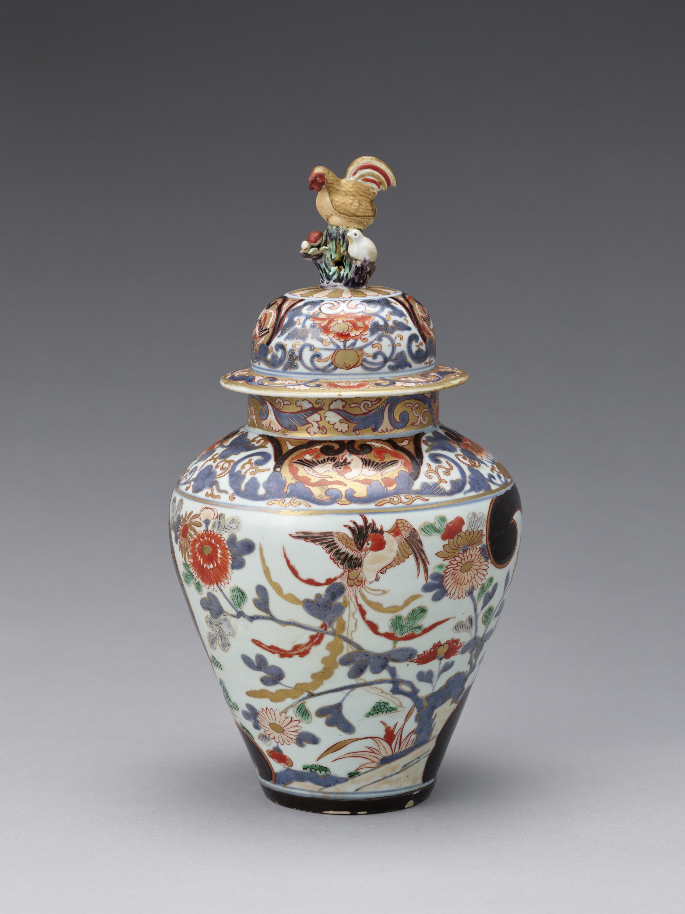 中国美術 粉彩色絵 蓋付小壺 白菜文様 P-10 中国美術 粉彩色絵 蓋付小