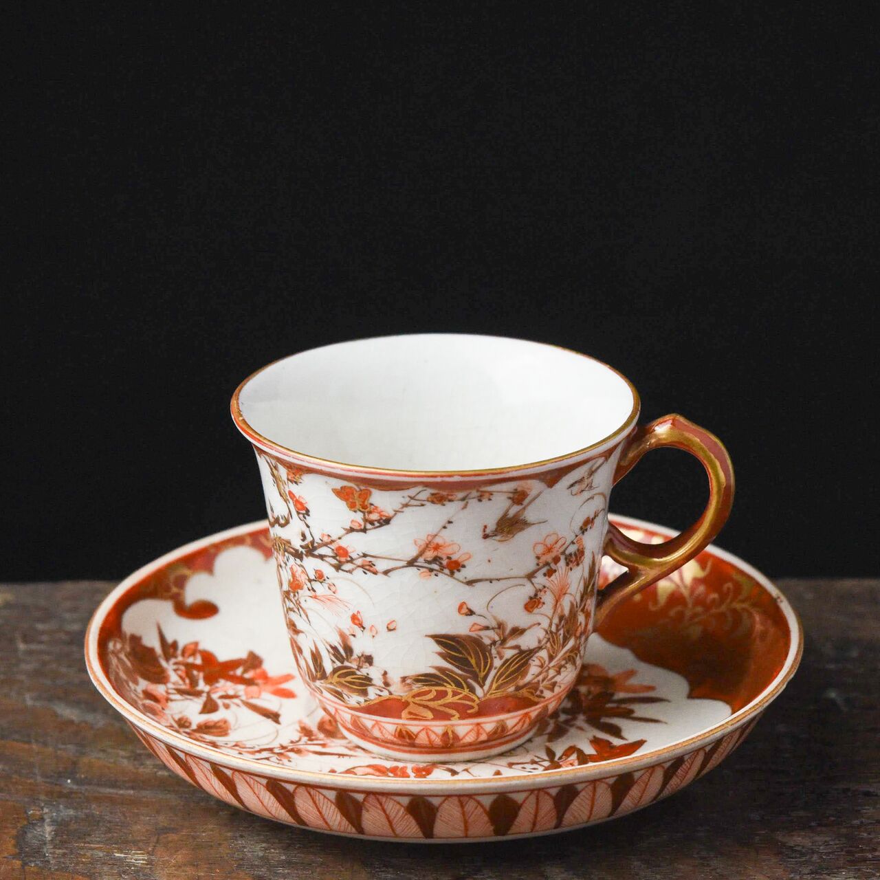 九谷焼コーヒーカップ 明治時代輸出品 手書き風景画 細密画 金彩 金蘭