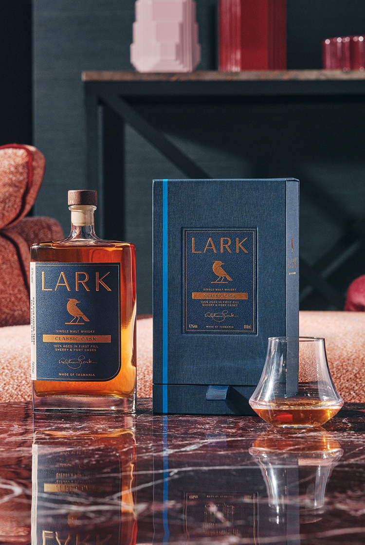 クラシックカスク シングルモルト ウイスキー500ml Lark 【公式通販】