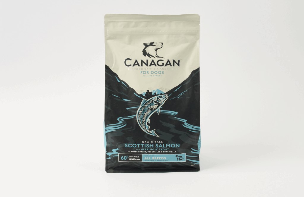 カナガンドッグフード サーモンを愛犬に試した口コミと評判！ 安全性と