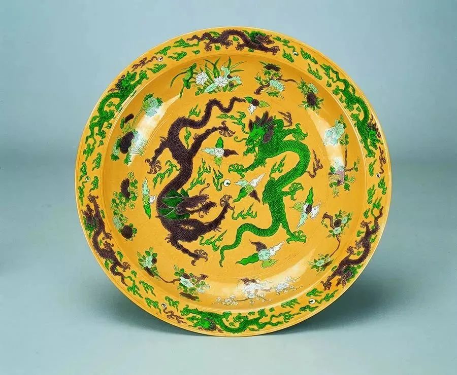 欣赏| 各有千秋的“唐三彩”与“素三彩”_中国工艺美术学会