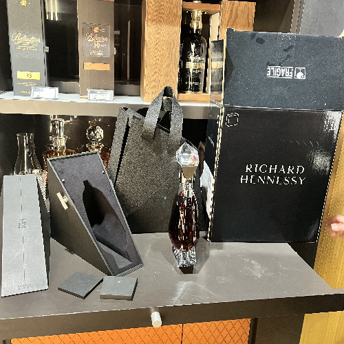 美品 ＆ 完備品！RICHARD HENNESSY リシャール ヘネシー バカラ