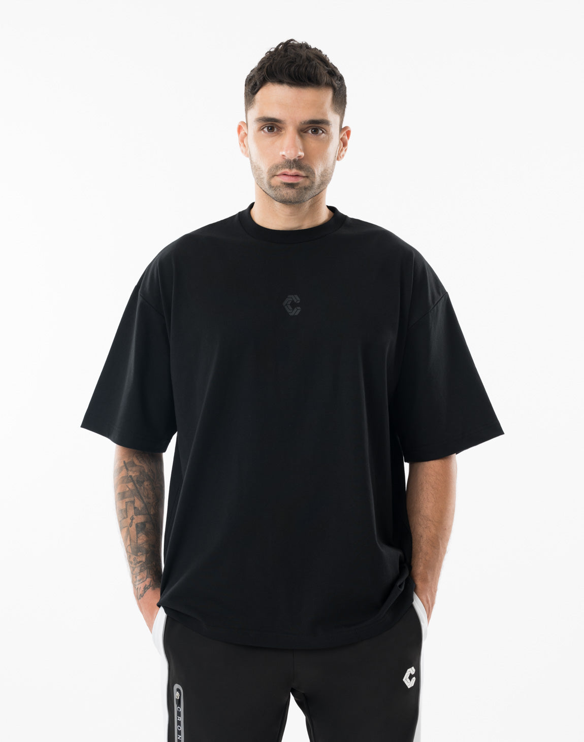 CRONOS SCRIPT SIDE S/S TEE【BLACK】