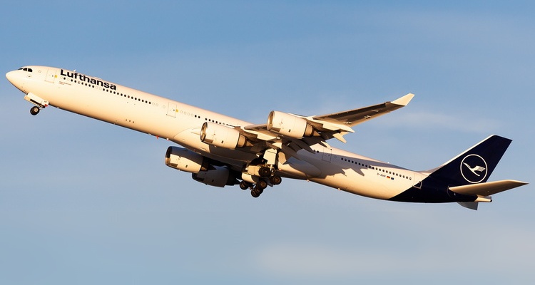 元カタール航空 A340-600 Aviationtag 元カタール航空 A340-600