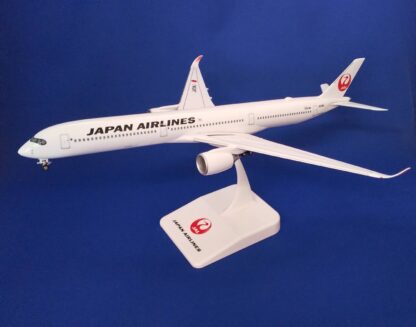 JAL AIRBUS A350-1000 1号機1/200スナップインモデル JAL A350-1000 1