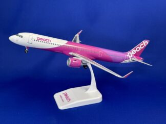 MM15018 EVER RISE PEACH / ピーチ A320neo JA215P 組立品 スナップ