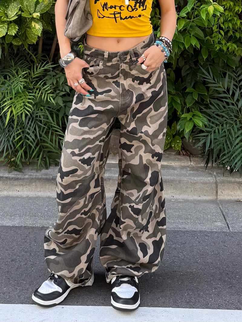 バギーカモフラデニムパンツ DPB86113 – CRAMMY