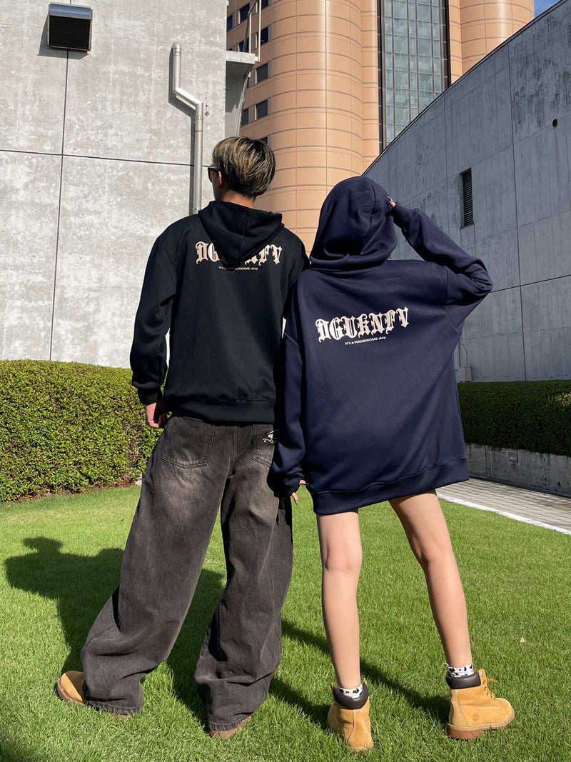 ユニセックスロゴパーカー DPB73126 – CRAMMY