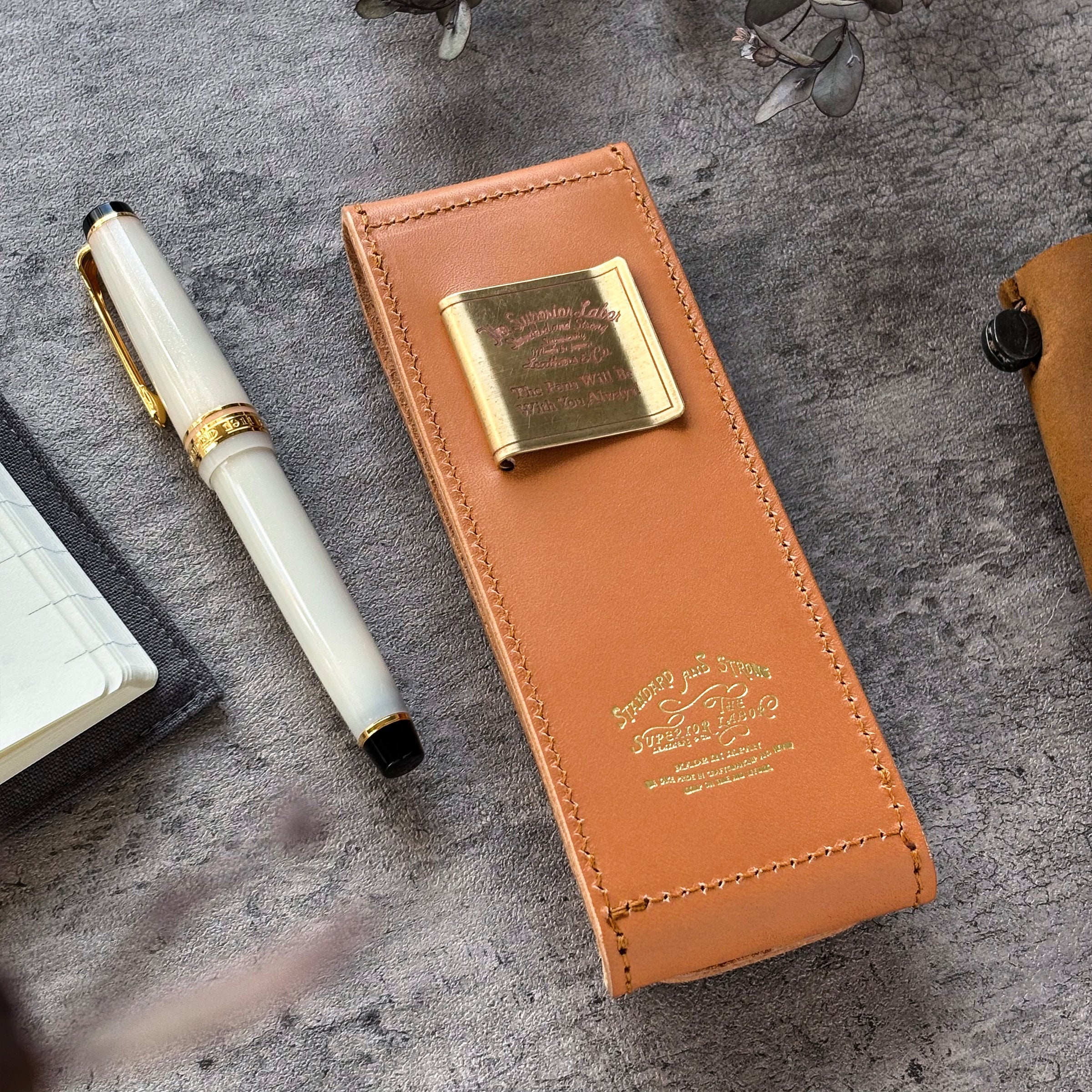 THE SUPERIOR LABOR / シュペリオールレイバー レザーペンケース
