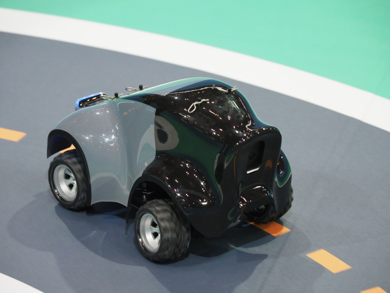 レースで楽しみながら機械学習を習得！ 4年ぶり現地開催の「AWS Summit