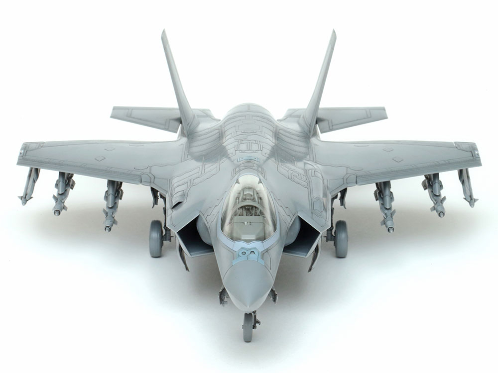 タミヤ 航空自衛隊 F-35A 1/48スケール 完成品 1/48 ロッキード