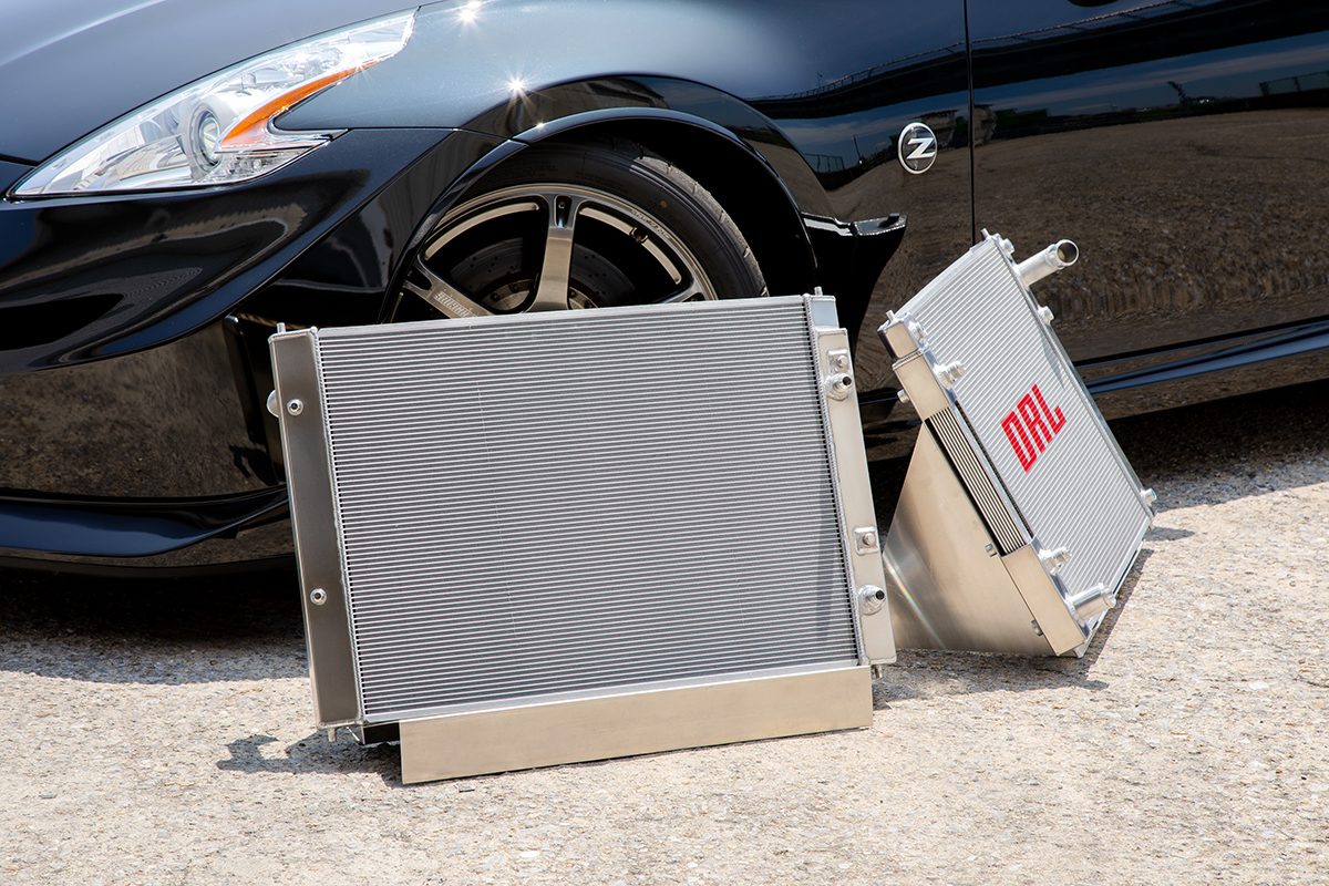 NISSAN FAIRLADY Z Z34 - レーシング用アルミラジエーター | DRL