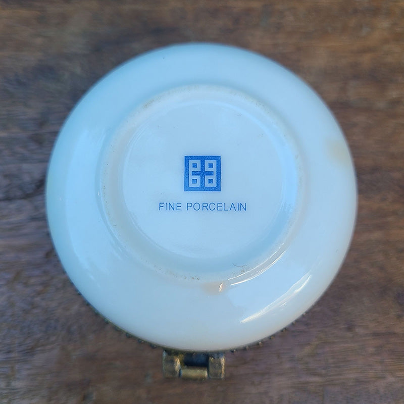 トリンケットボックス 薔薇 FINE PORCELAIN 陶器 フランス