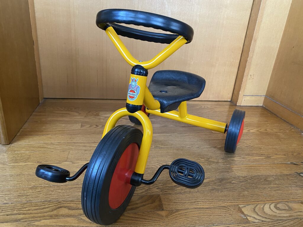 ボーネルンド三輪車、親子2代使用。ペリカンデザイン丸ハンドルの