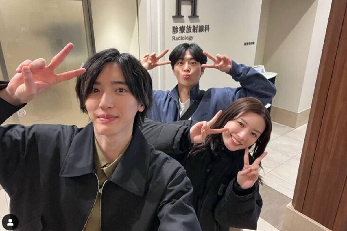 画像・写真5/21）【不倫疑惑】永野芽郁“ド派手”蛍光黄色ワンピで“涙の