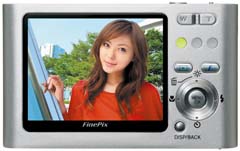 富士フイルム、ISO1600に対応した薄型デジカメ「FinePix Z2」