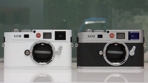 ライカ、「M8ホワイト」を銀座の直営店で展示