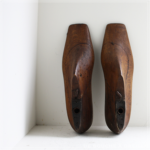 オールドバカラ アンティーク DE BOUCHE A OREILLE / embauchoirs en