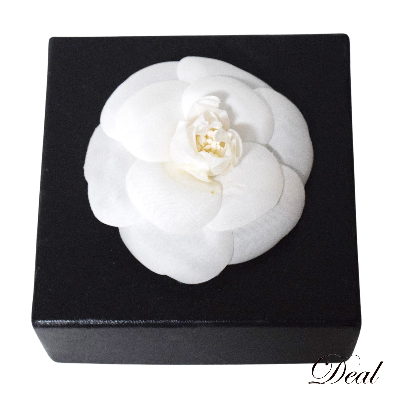 シャネル CHANEL カメリア コサージュ ブローチ ヴィンテージ 白 美品