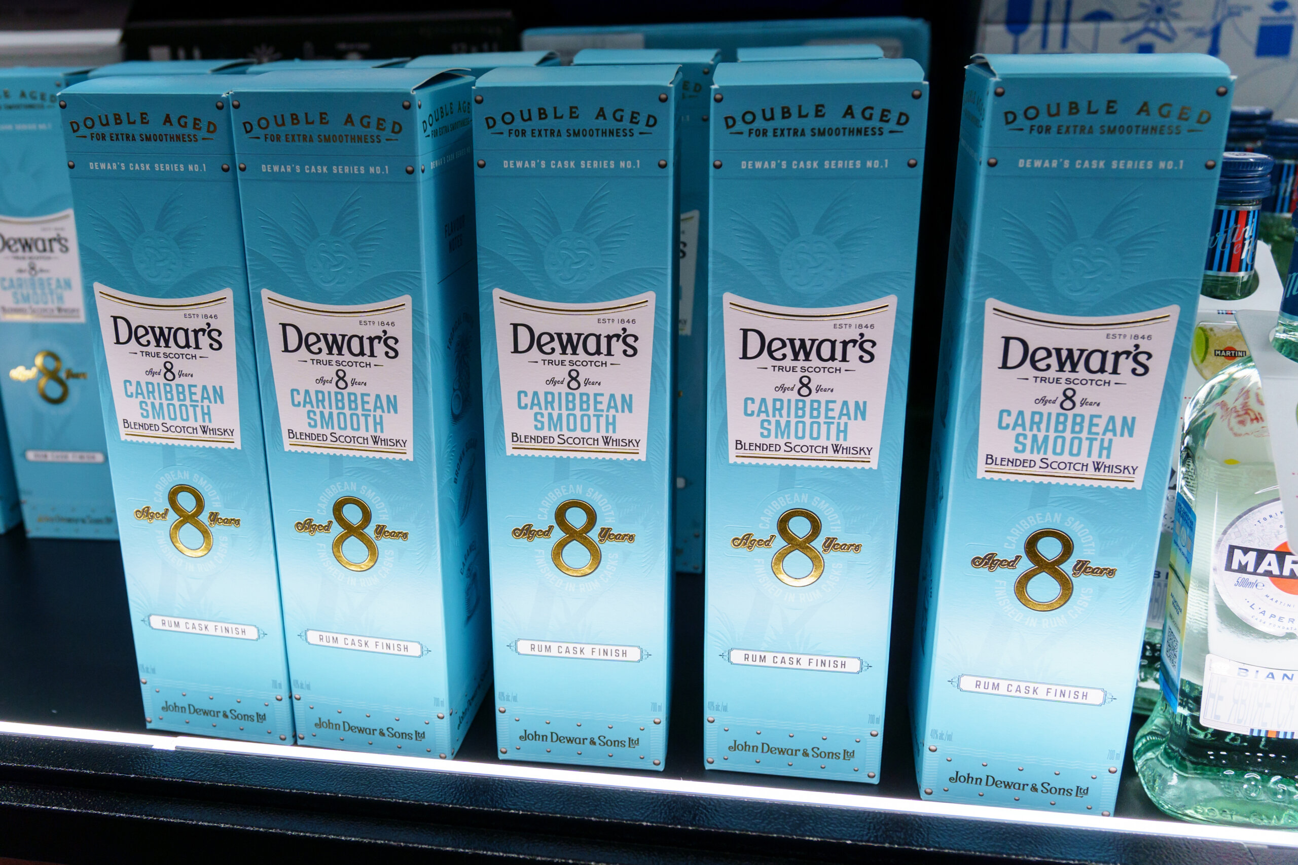 デュワーズ ユニークカスクシリーズの種類と味わい、おすすめの飲み方