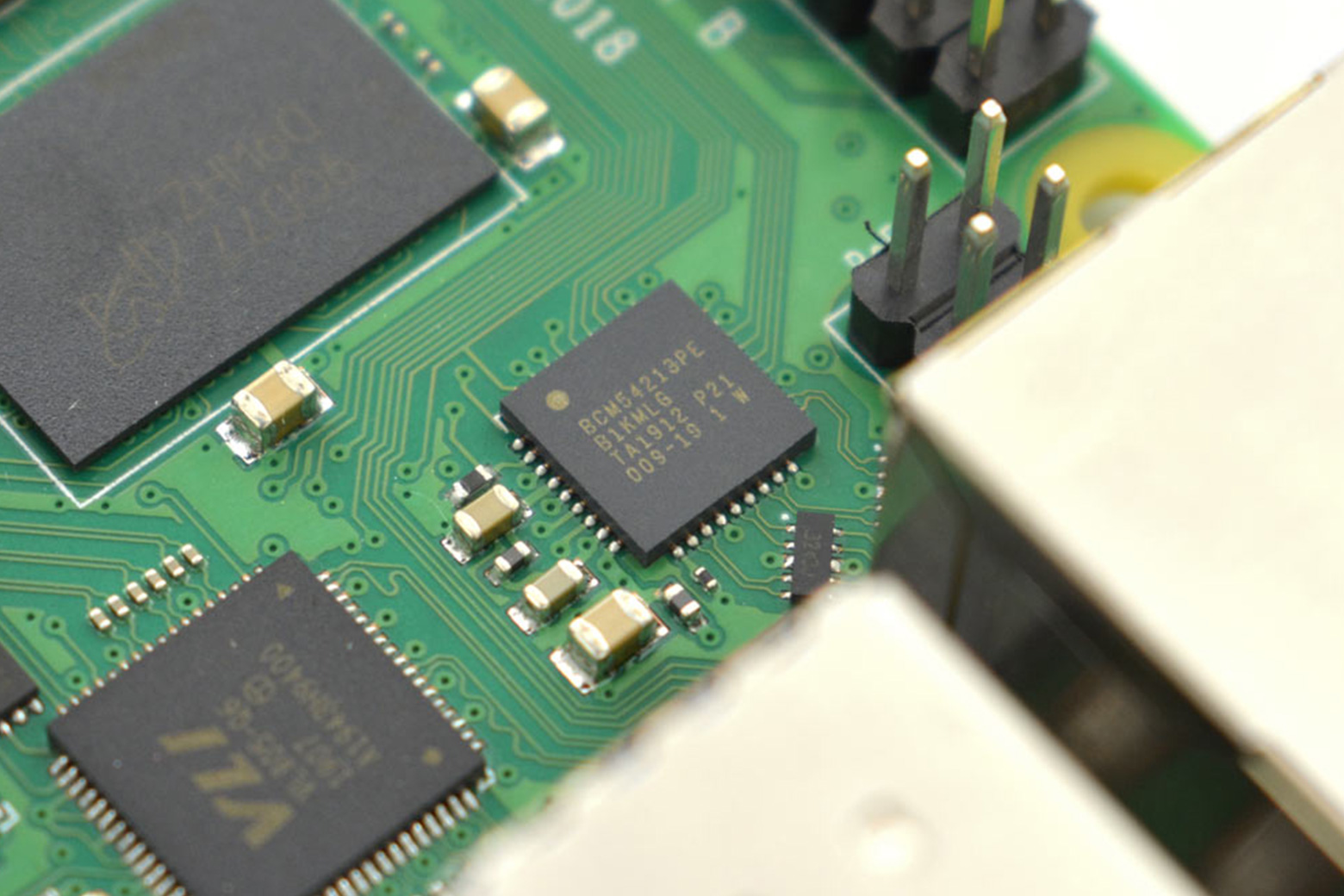 Raspberry Pi 4 Model B - 2GB - DFRobot